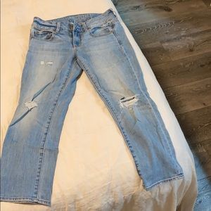 American eagle boyfriend cropped jeans